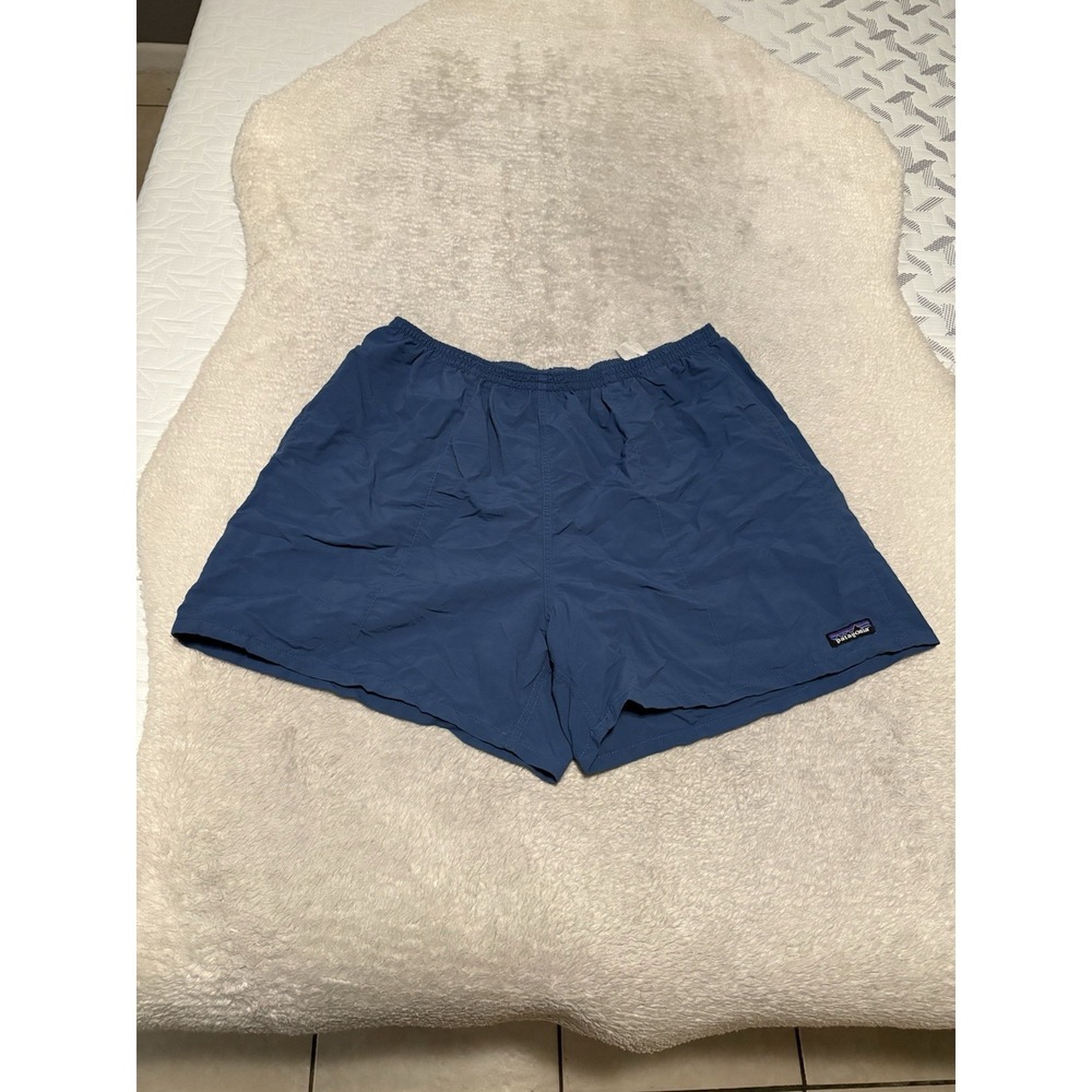 Men's Patagonia Baggies Navy Blue 4.5 Inseam Shorts size XL Unlined